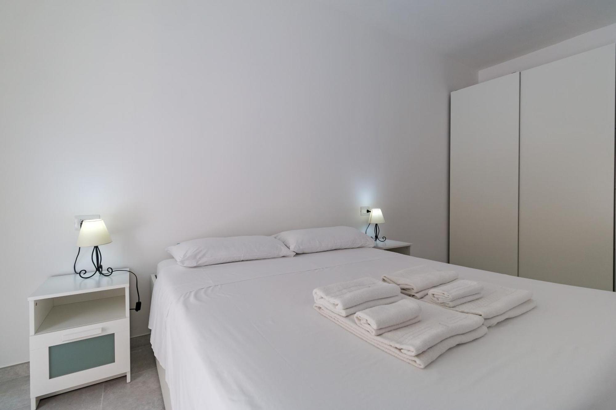 Appartamento Perla Bianca, Con Wifi E Air Con Cala Gonone Exterior photo